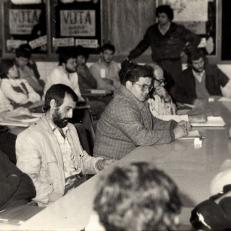  Reunión de consejo académico en el marco de elecciones de decano FCEQyN-UNaM, 1986.