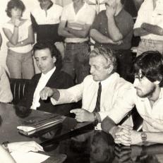 Reunión de consejo académico en el marco de elecciones a decano para la FCE-UNaM, 1986