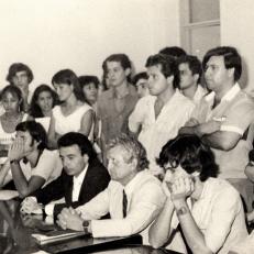 Reunión de consejo académico en el marco de elecciones a decano FCE-UNaM, 1986