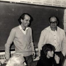 Reunión de consejo académico en el marco de elecciones de decano FCEQyN-UNaM, 1986.