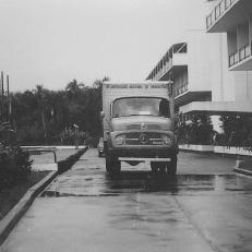 Unidad Móvil de la Secretaría General de Extensión Universitaria de la UNaM.1984.