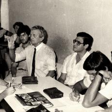 Reunión de consejo académico en el marco de elecciones a decano FCE-UNaM, 1986