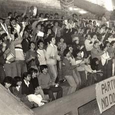 Asamblea Universitaria en el Club Browm de Posadas. Año 1986.